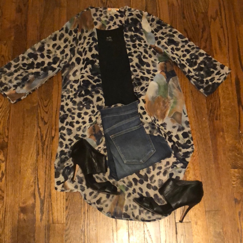 Leopard print kimono